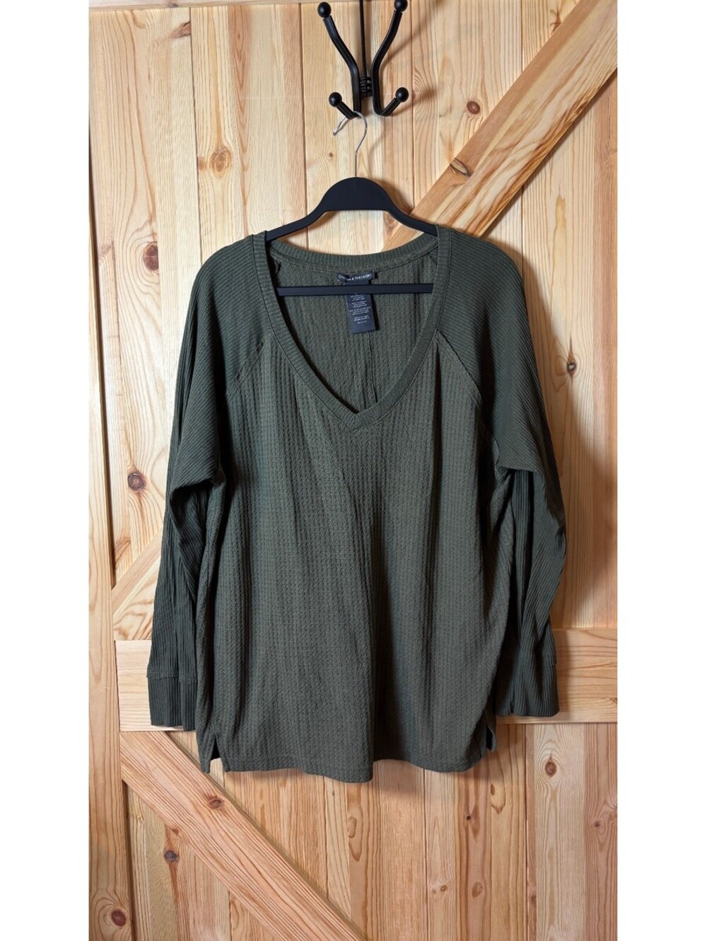 Chelsea & Theodore Women's XXL Thermal Long Sleeve Top Olive Green